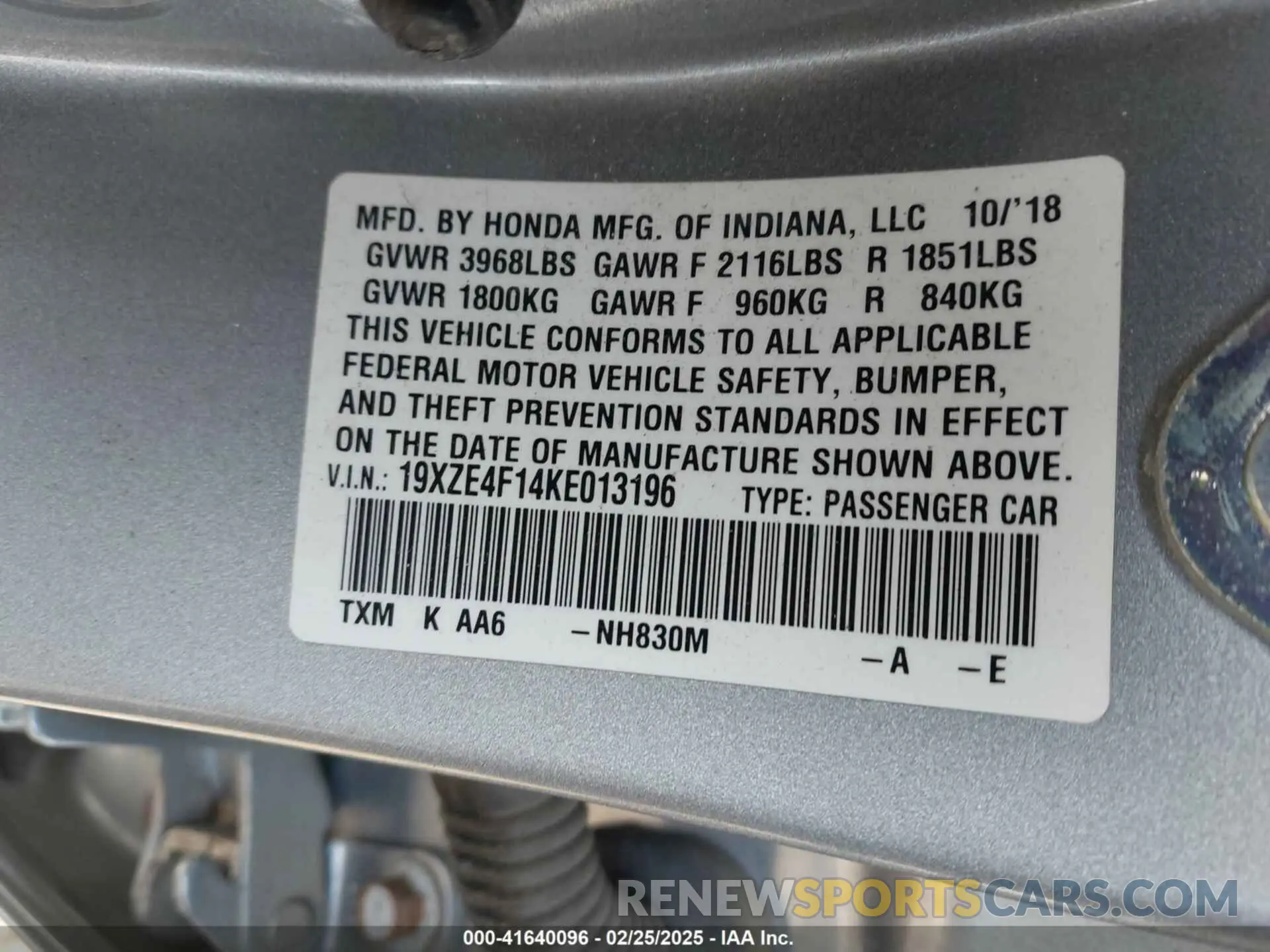 9 fotografías del automóvil dañado 19XZE4F14KE013196 HONDA INSIGHT 2019