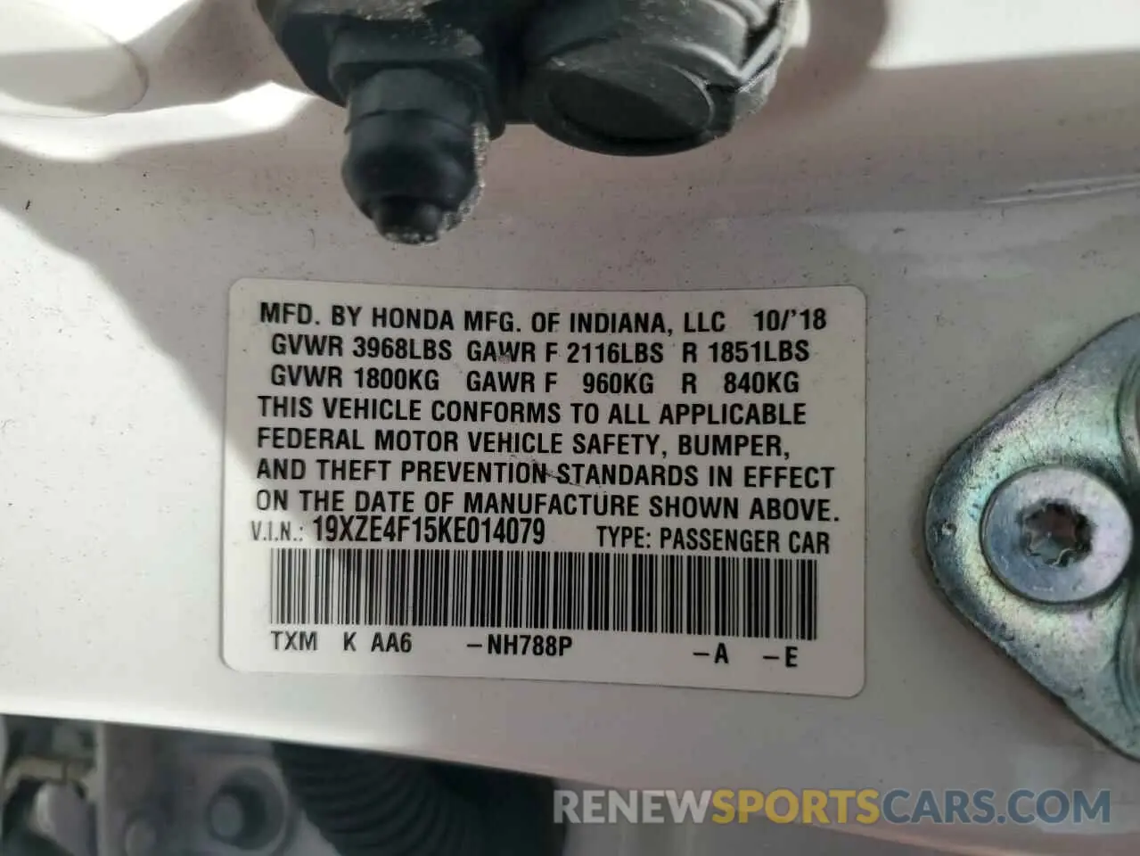 12 fotografías del automóvil dañado 19XZE4F15KE014079 HONDA INSIGHT 2019