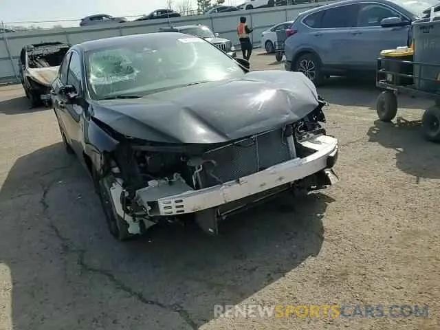 11 fotografías del automóvil dañado 19XZE4F15KE017130 HONDA INSIGHT 2019