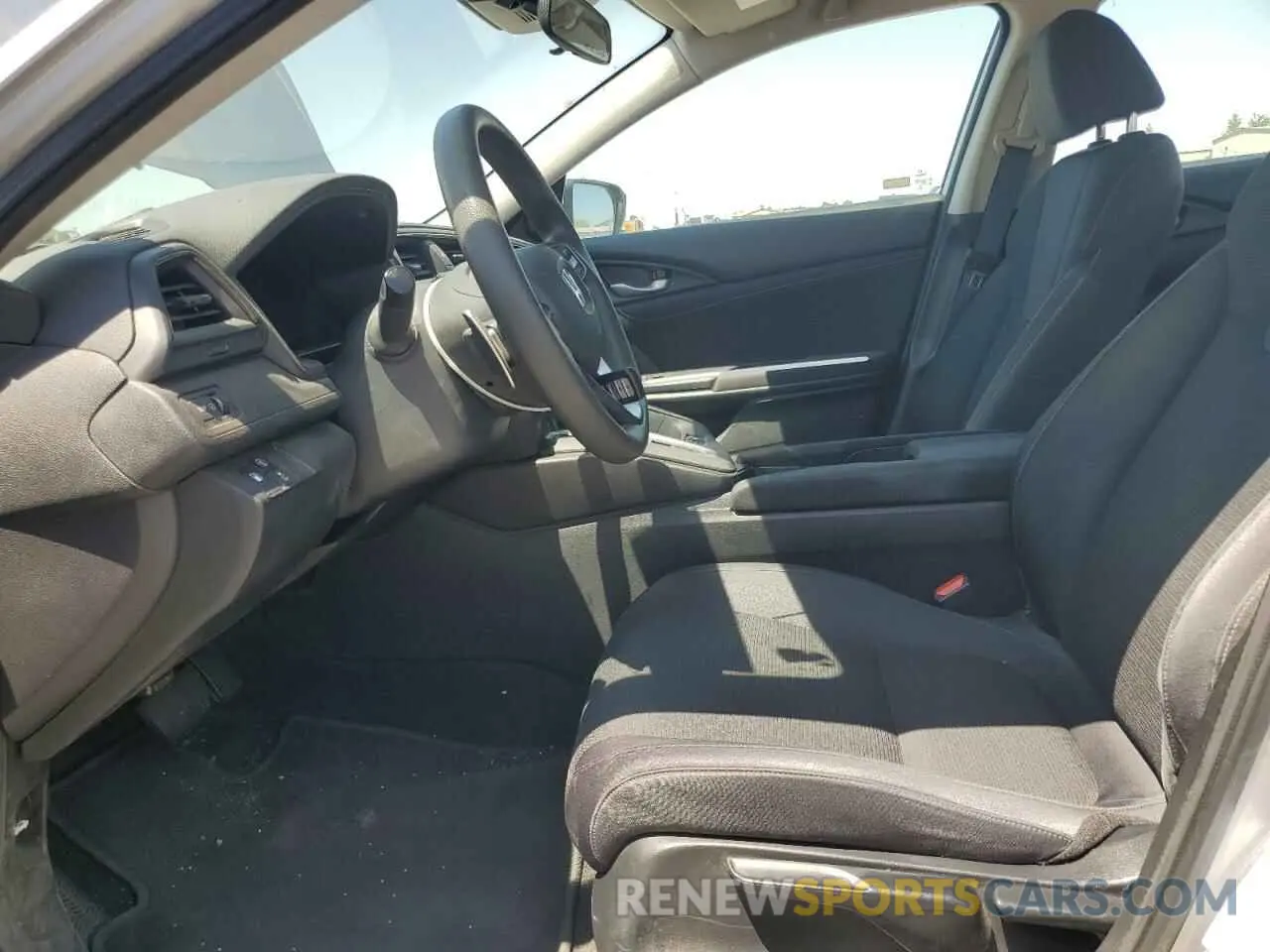 7 fotografías del automóvil dañado 19XZE4F15KE021890 HONDA INSIGHT 2019