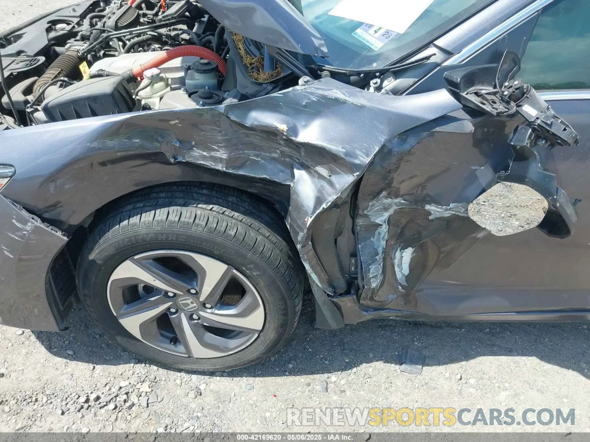 6 fotografías del automóvil dañado 19XZE4F16KE011059 HONDA INSIGHT 2019