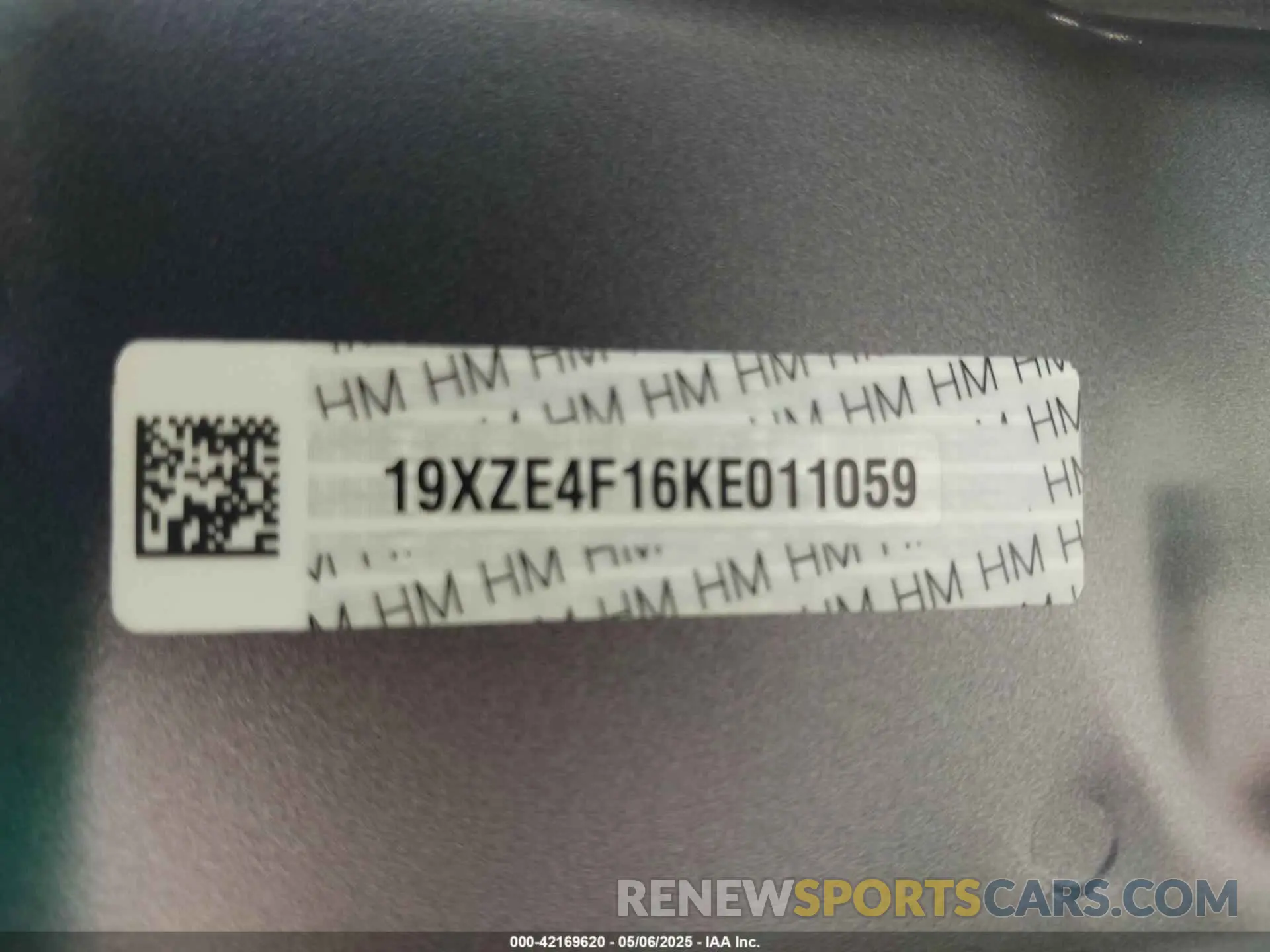 9 fotografías del automóvil dañado 19XZE4F16KE011059 HONDA INSIGHT 2019