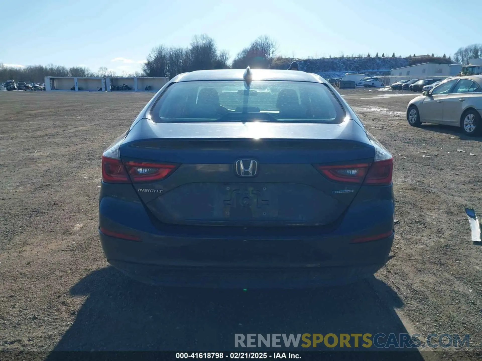 16 fotografías del automóvil dañado 19XZE4F16KE022224 HONDA INSIGHT 2019