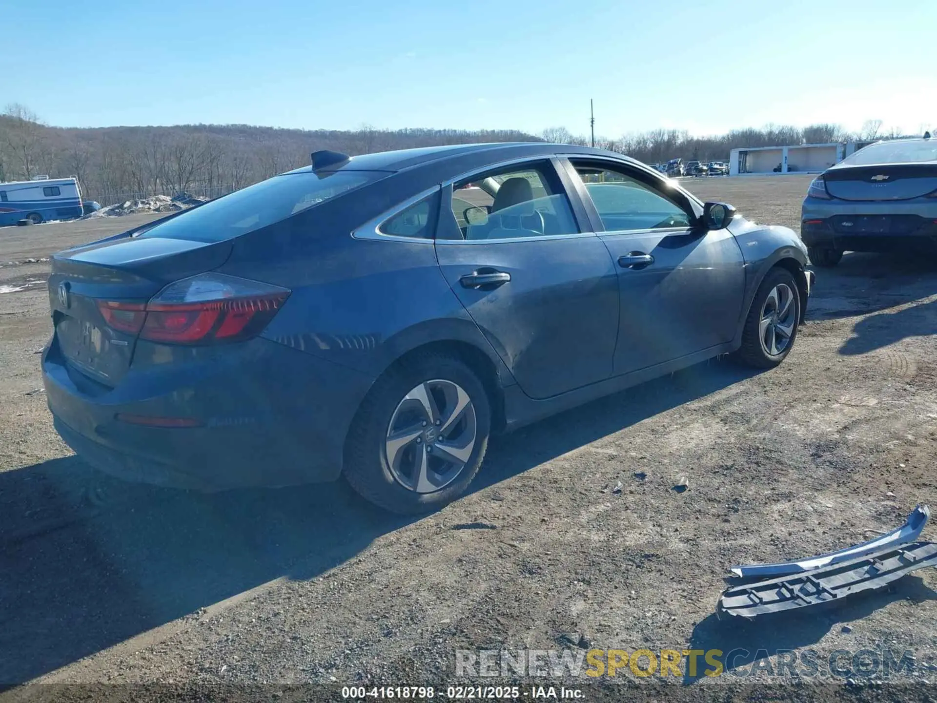 4 fotografías del automóvil dañado 19XZE4F16KE022224 HONDA INSIGHT 2019