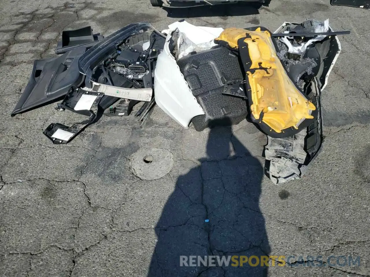 12 fotografías del automóvil dañado 19XZE4F17KE021048 HONDA INSIGHT 2019