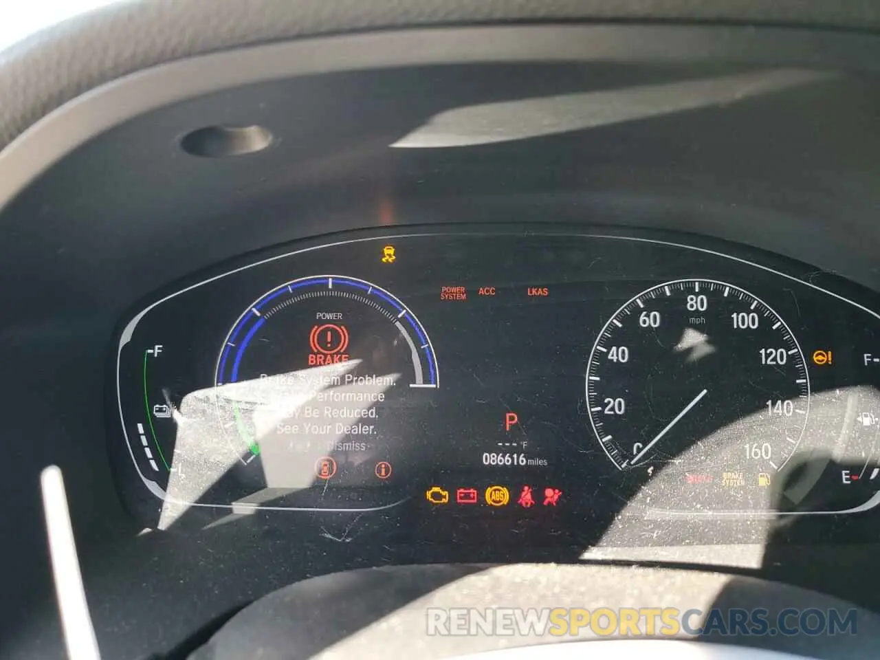 9 fotografías del automóvil dañado 19XZE4F18KE004744 HONDA INSIGHT 2019
