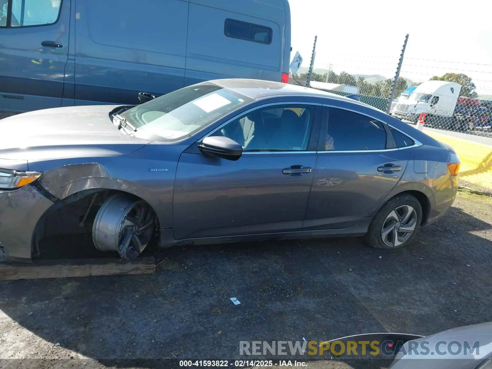 13 fotografías del automóvil dañado 19XZE4F53KE032762 HONDA INSIGHT 2019
