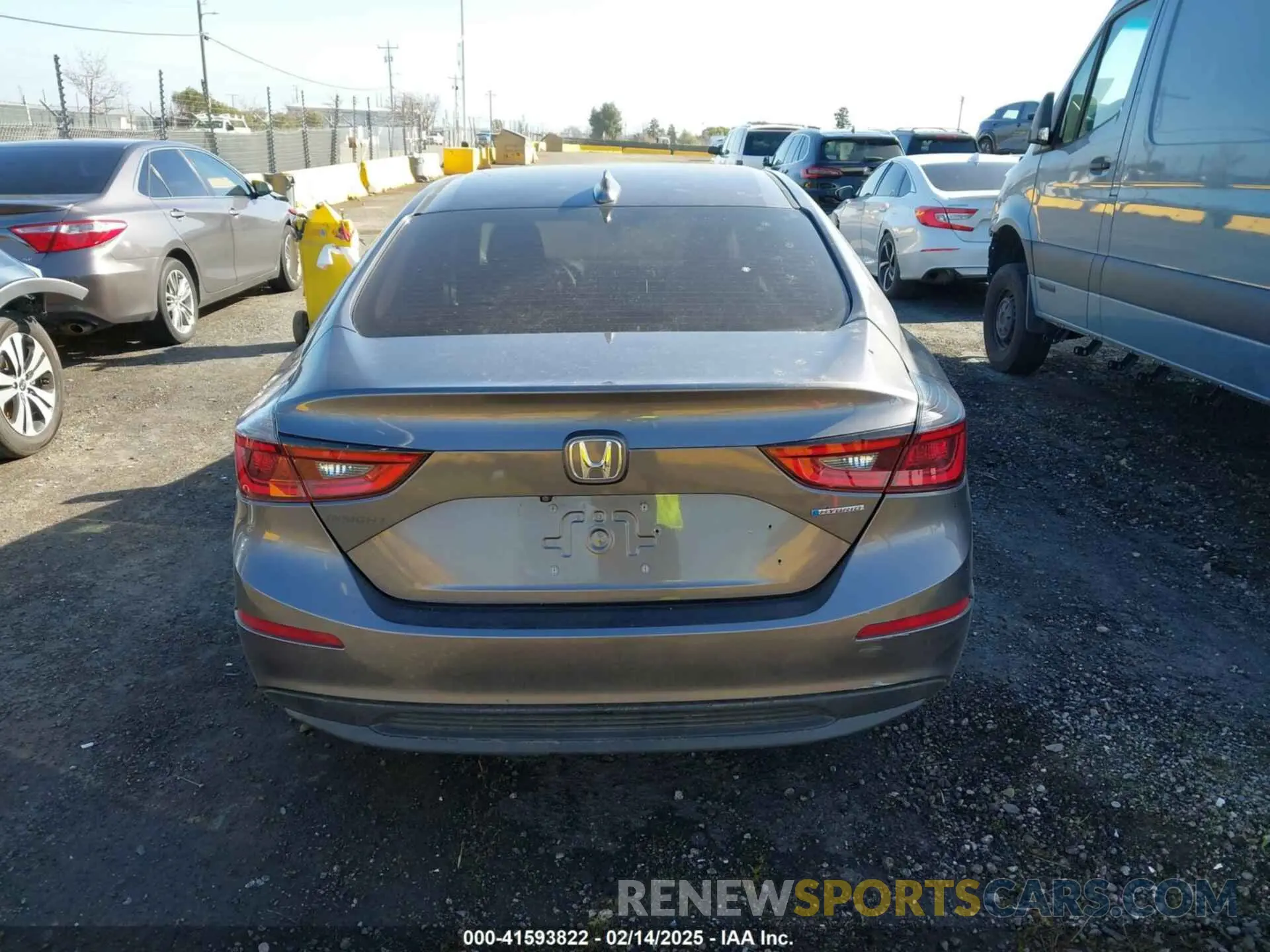 15 fotografías del automóvil dañado 19XZE4F53KE032762 HONDA INSIGHT 2019