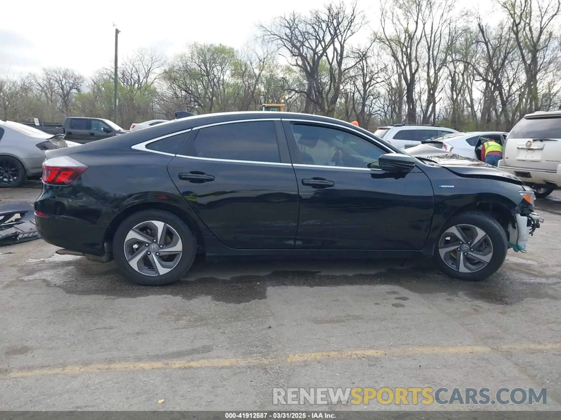 13 fotografías del automóvil dañado 19XZE4F54KE024461 HONDA INSIGHT 2019