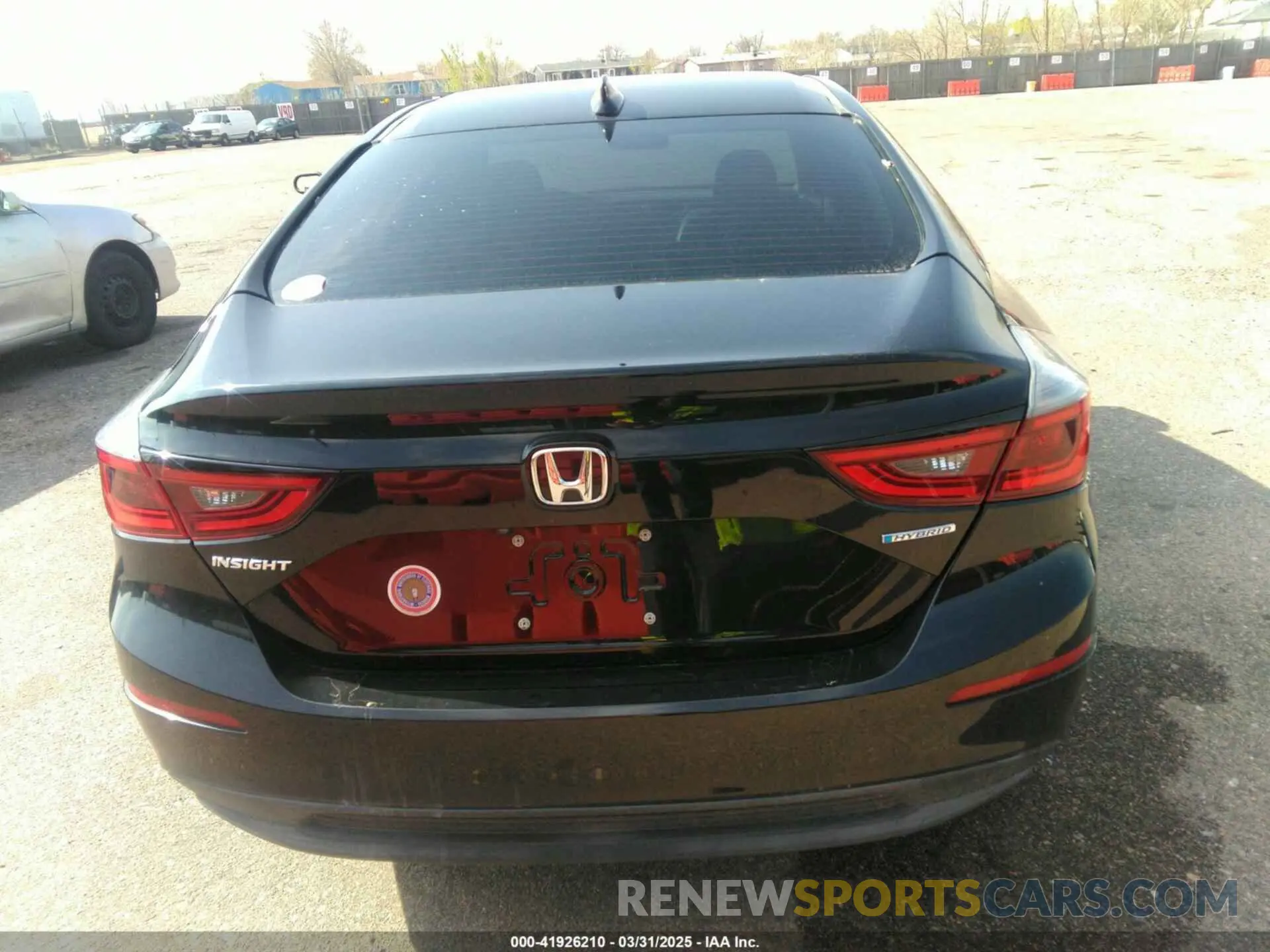 16 fotografías del automóvil dañado 19XZE4F55KE005028 HONDA INSIGHT 2019