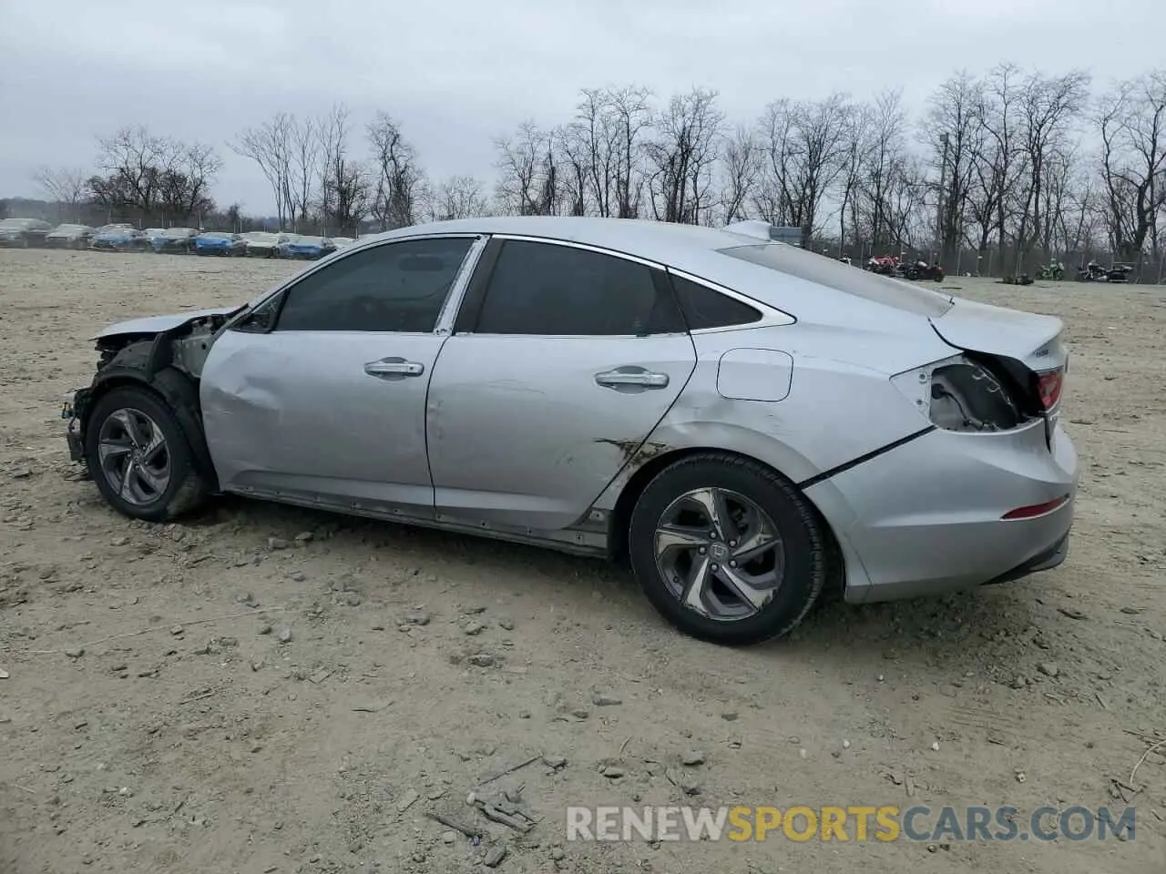 2 fotografías del automóvil dañado 19XZE4F55KE018247 HONDA INSIGHT 2019