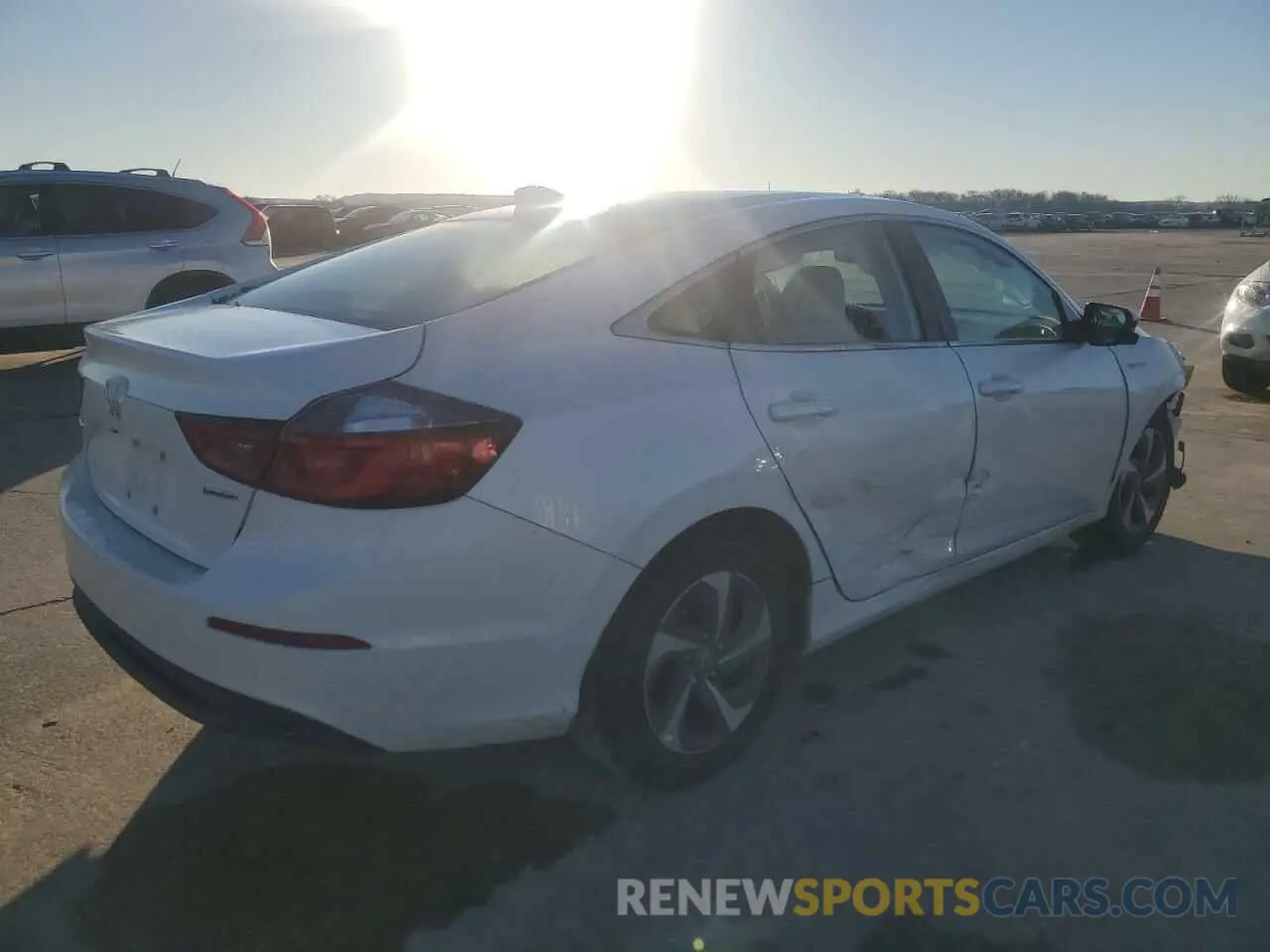 3 fotografías del automóvil dañado 19XZE4F55KE028941 HONDA INSIGHT 2019