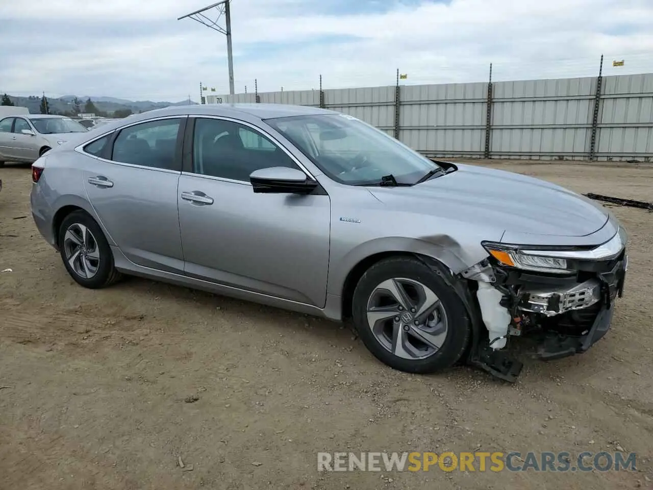 4 fotografías del automóvil dañado 19XZE4F55KE033797 HONDA INSIGHT 2019