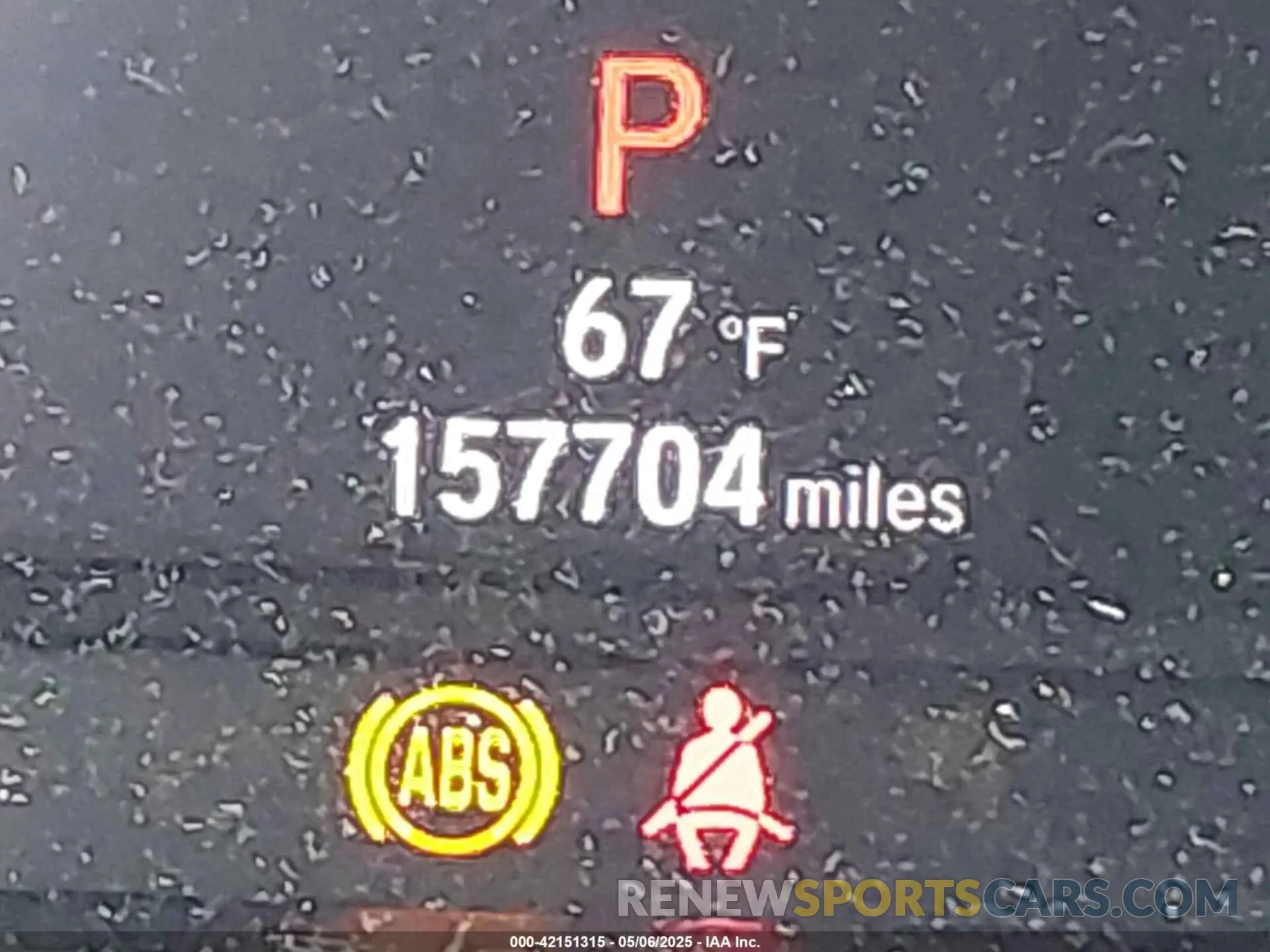 16 fotografías del automóvil dañado 19XZE4F56KE025837 HONDA INSIGHT 2019