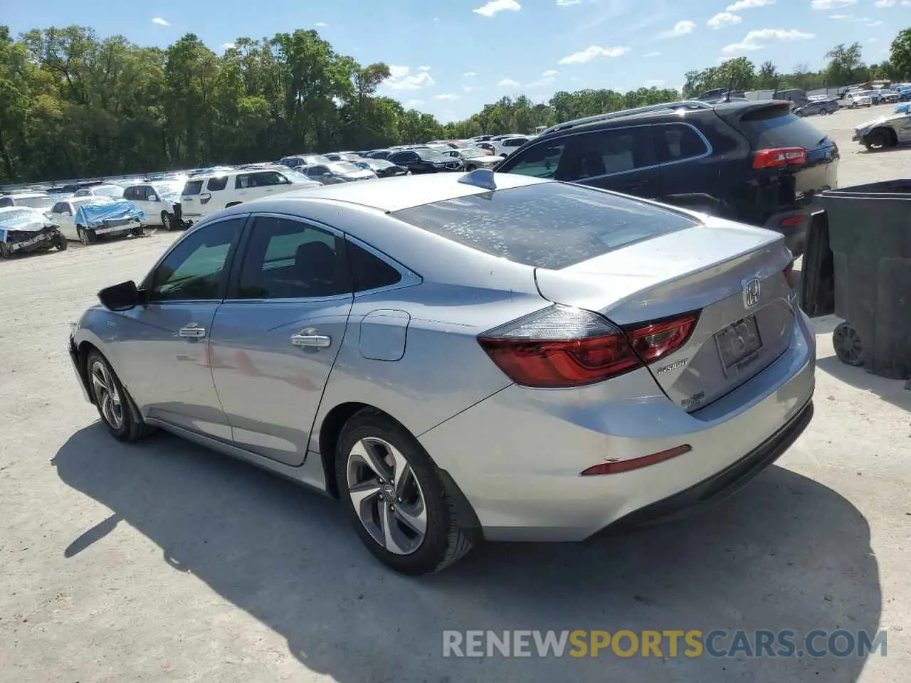 2 fotografías del automóvil dañado 19XZE4F57KE002342 HONDA INSIGHT 2019
