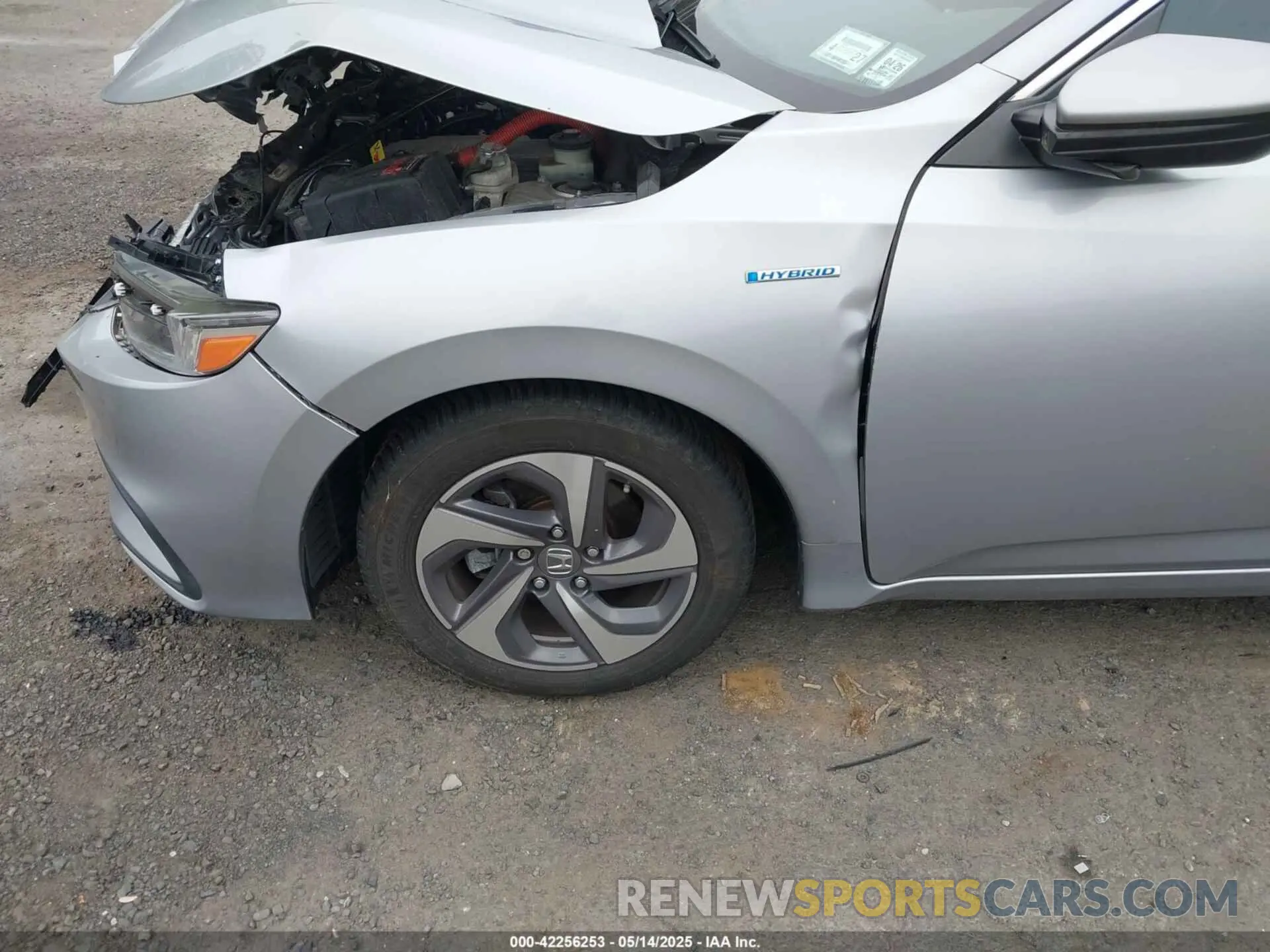 20 fotografías del automóvil dañado 19XZE4F57KE009386 HONDA INSIGHT 2019