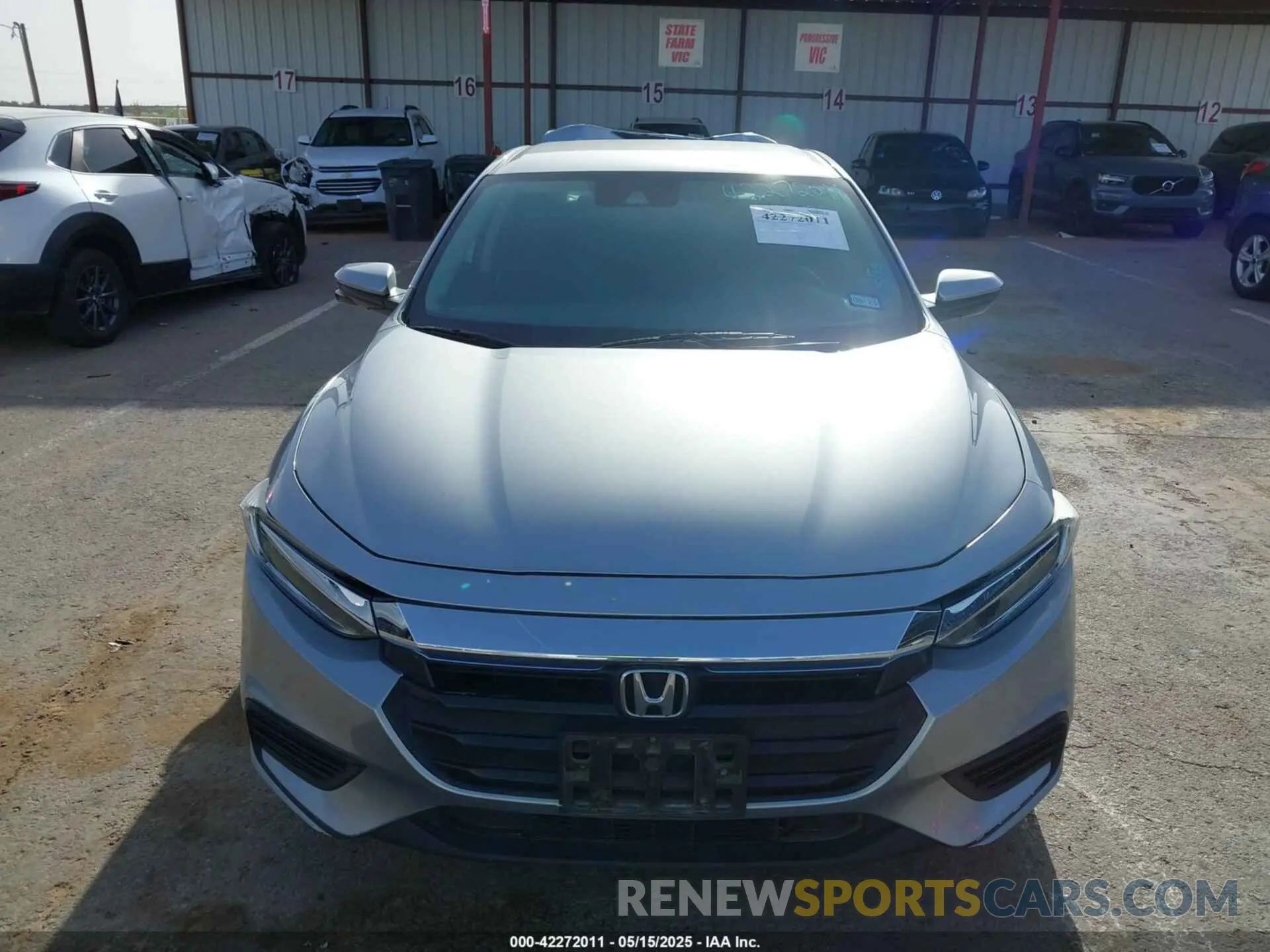 12 fotografías del automóvil dañado 19XZE4F57KE018251 HONDA INSIGHT 2019