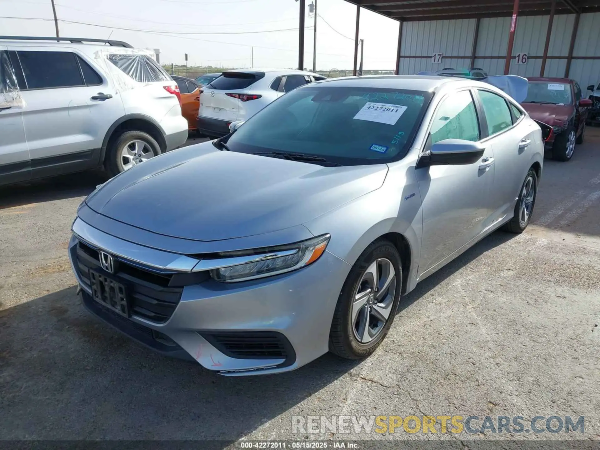 2 fotografías del automóvil dañado 19XZE4F57KE018251 HONDA INSIGHT 2019