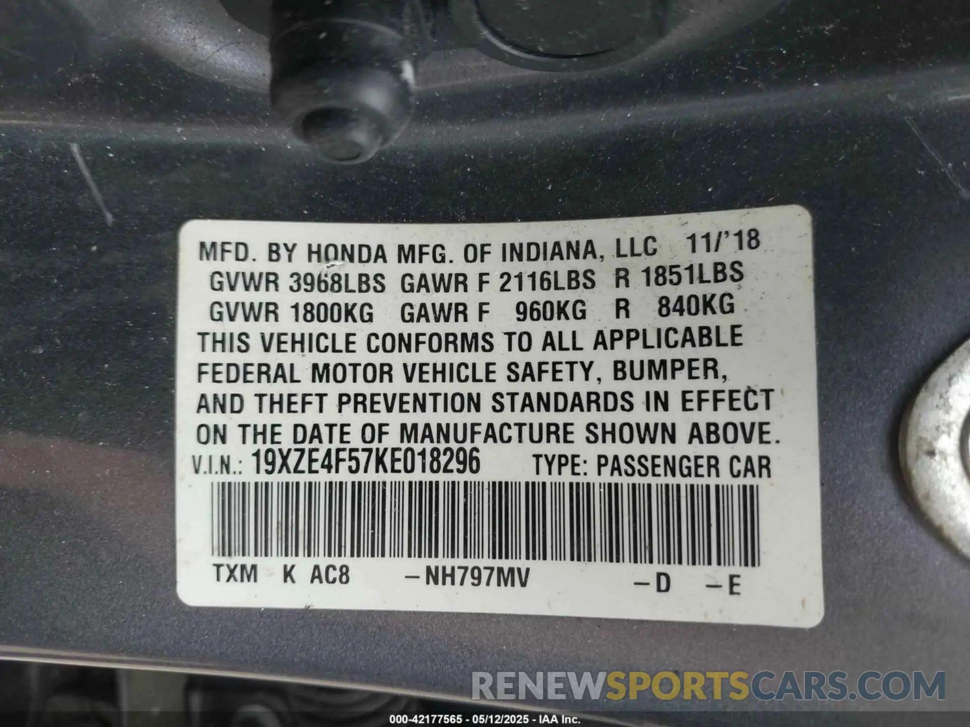 9 fotografías del automóvil dañado 19XZE4F57KE018296 HONDA INSIGHT 2019
