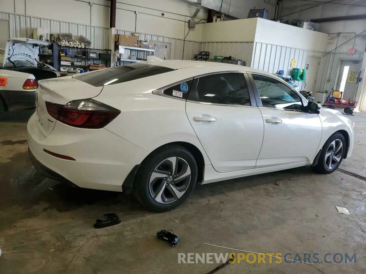 3 fotografías del automóvil dañado 19XZE4F58KE011678 HONDA INSIGHT 2019
