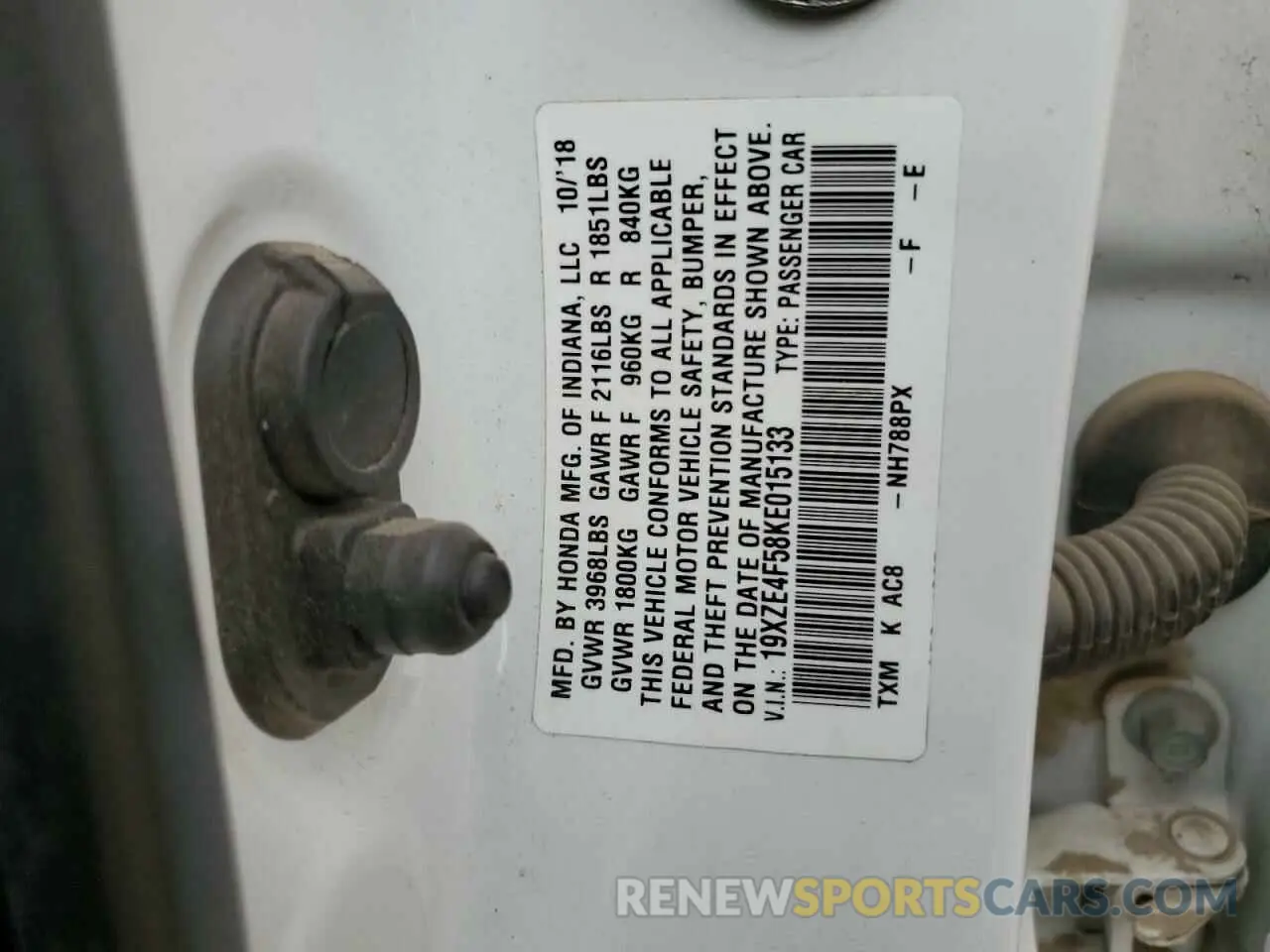 14 fotografías del automóvil dañado 19XZE4F58KE015133 HONDA INSIGHT 2019