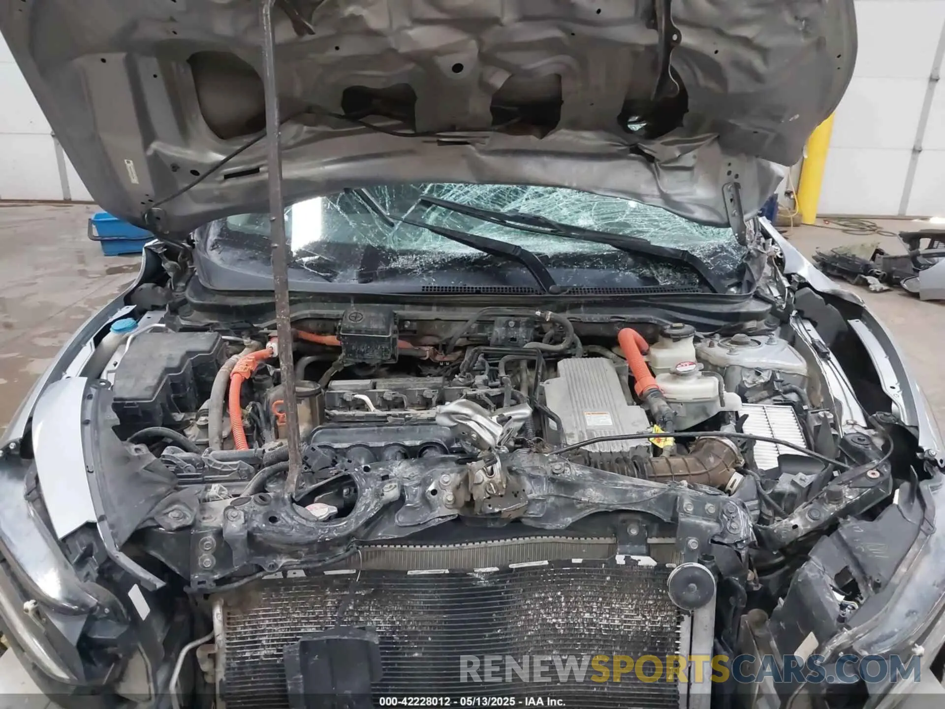 10 fotografías del automóvil dañado 19XZE4F59KE001869 HONDA INSIGHT 2019