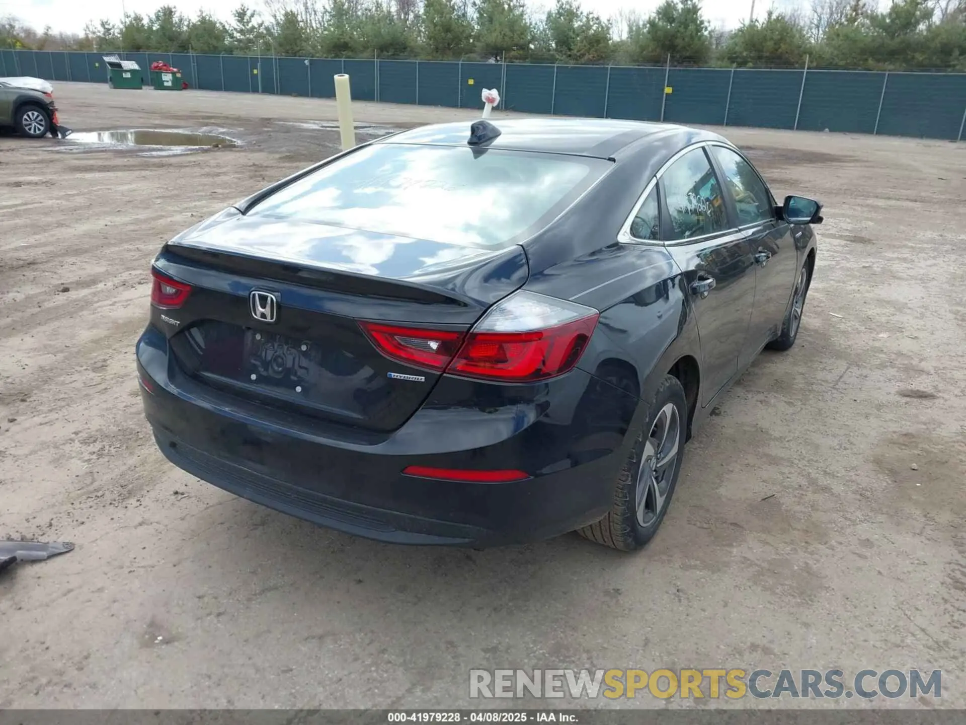 4 fotografías del automóvil dañado 19XZE4F59KE025217 HONDA INSIGHT 2019