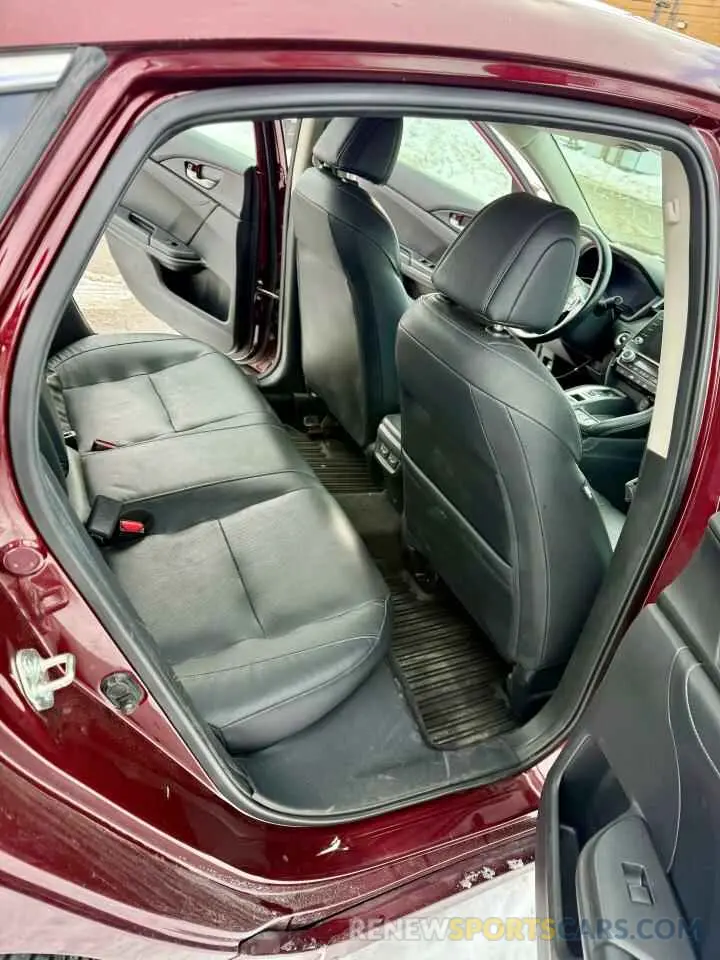 6 fotografías del automóvil dañado 19XZE4F76KE400076 HONDA INSIGHT 2019