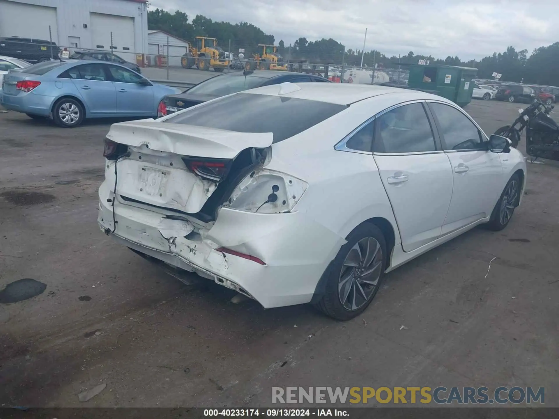 4 fotografías del automóvil dañado 19XZE4F91KE007748 HONDA INSIGHT 2019