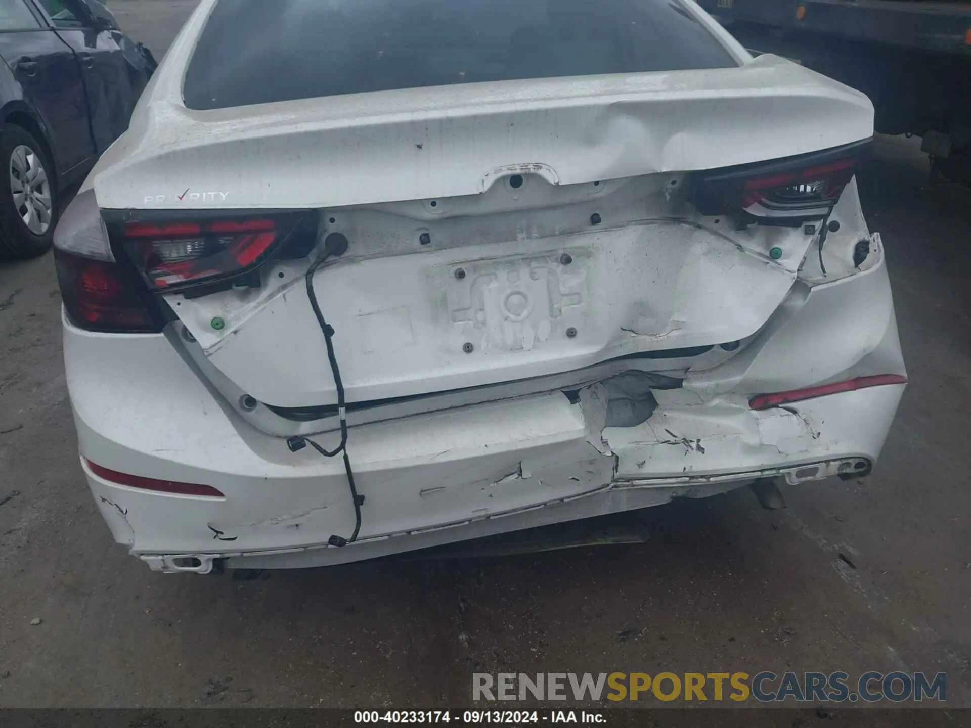 6 fotografías del automóvil dañado 19XZE4F91KE007748 HONDA INSIGHT 2019