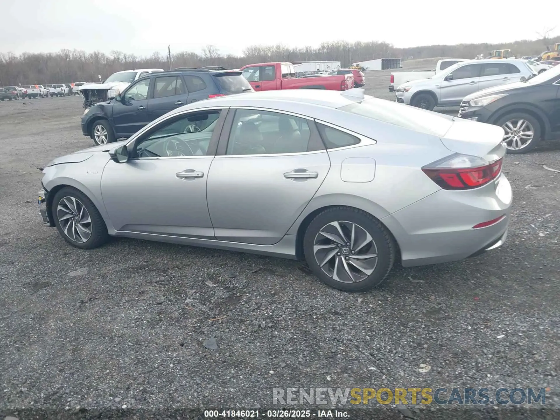 14 fotografías del automóvil dañado 19XZE4F93KE003037 HONDA INSIGHT 2019