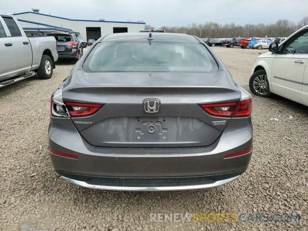 6 fotografías del automóvil dañado 19XZE4F94KE003290 HONDA INSIGHT 2019