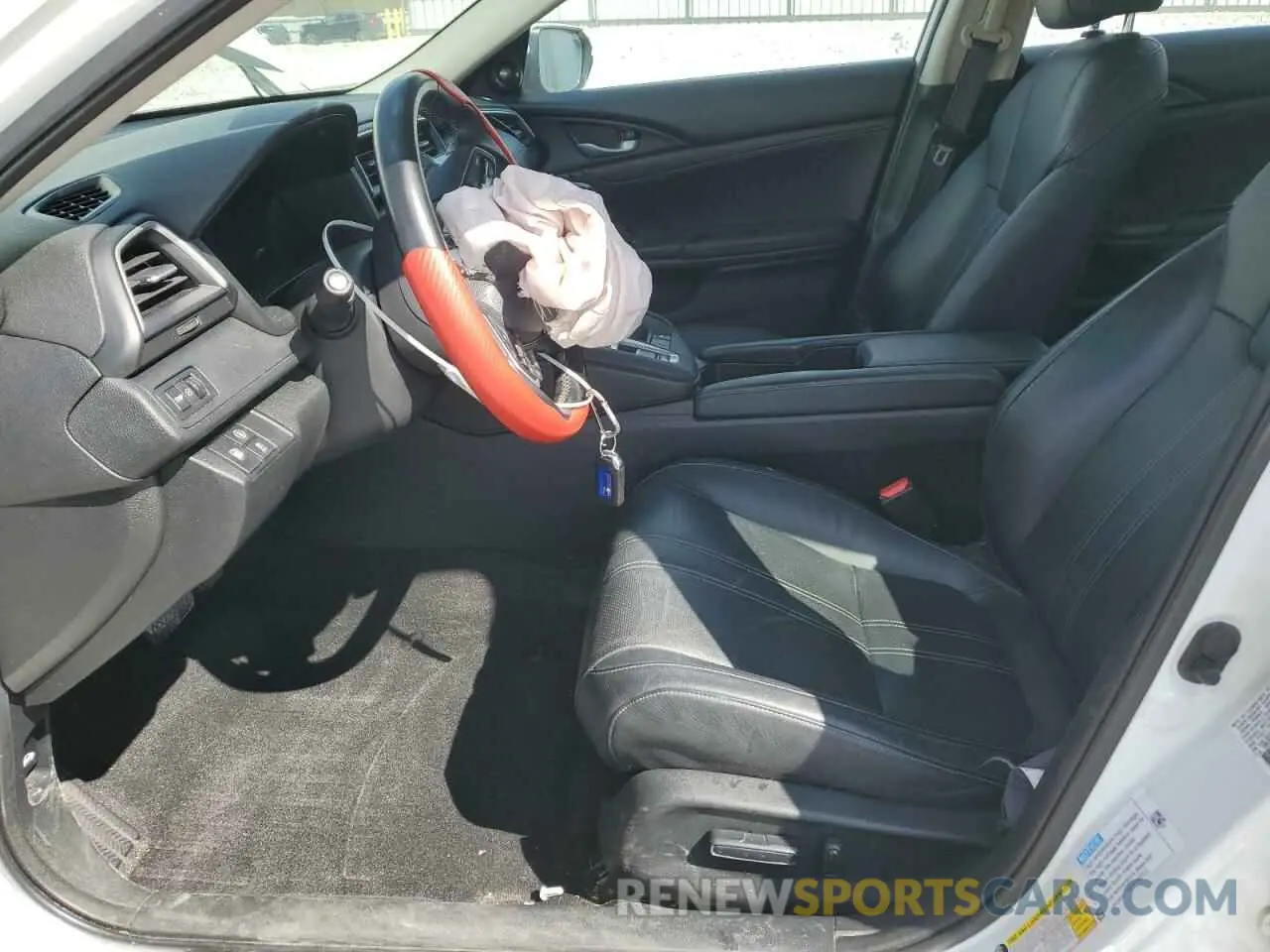 7 fotografías del automóvil dañado 19XZE4F94KE013561 HONDA INSIGHT 2019