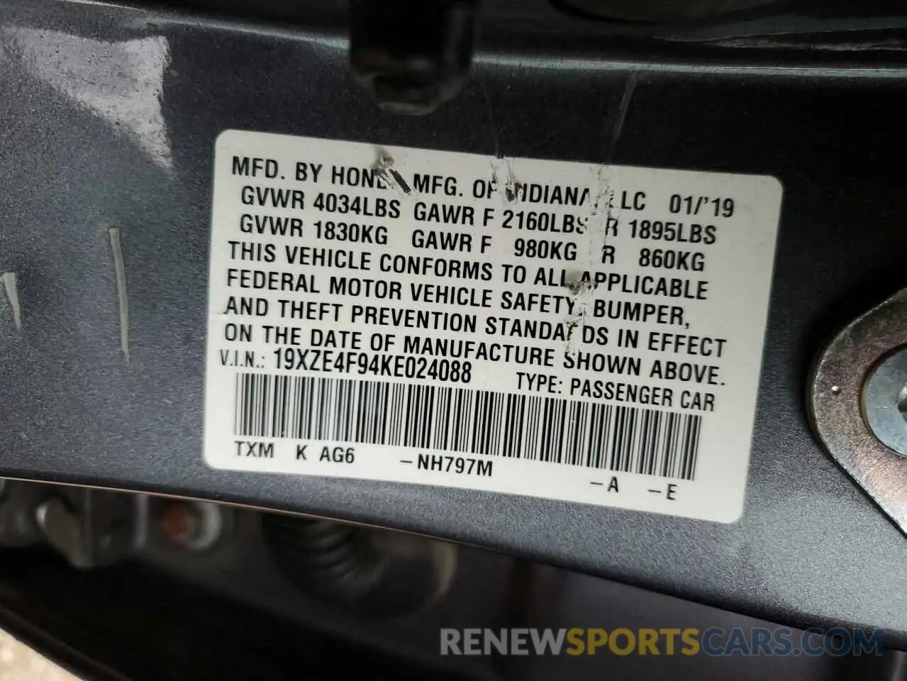 13 fotografías del automóvil dañado 19XZE4F94KE024088 HONDA INSIGHT 2019