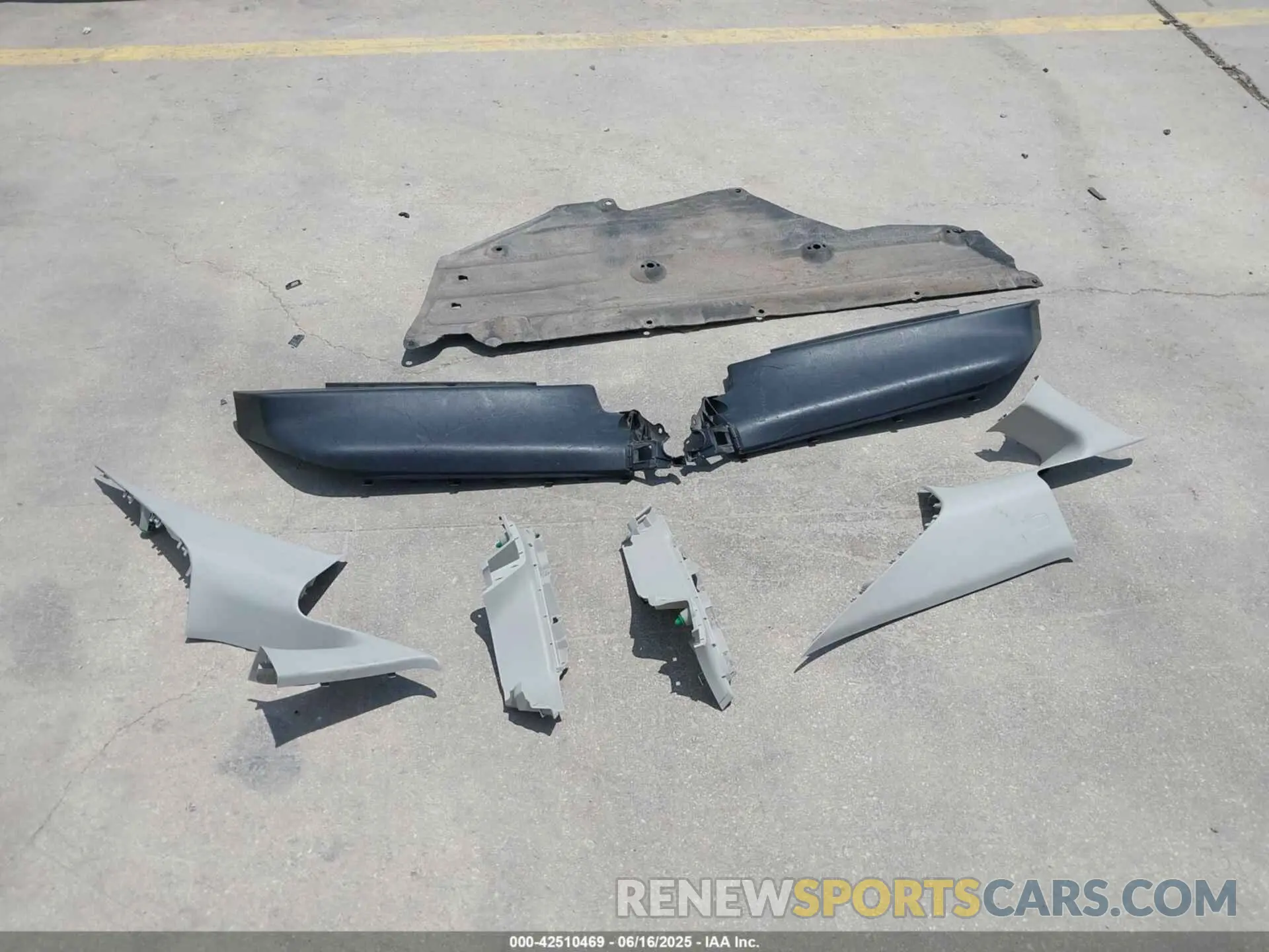 21 fotografías del automóvil dañado 19XZE4F95KE013732 HONDA INSIGHT 2019