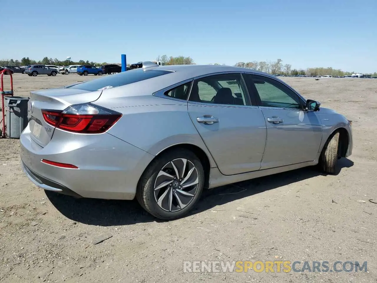 3 fotografías del automóvil dañado 19XZE4F95KE022706 HONDA INSIGHT 2019