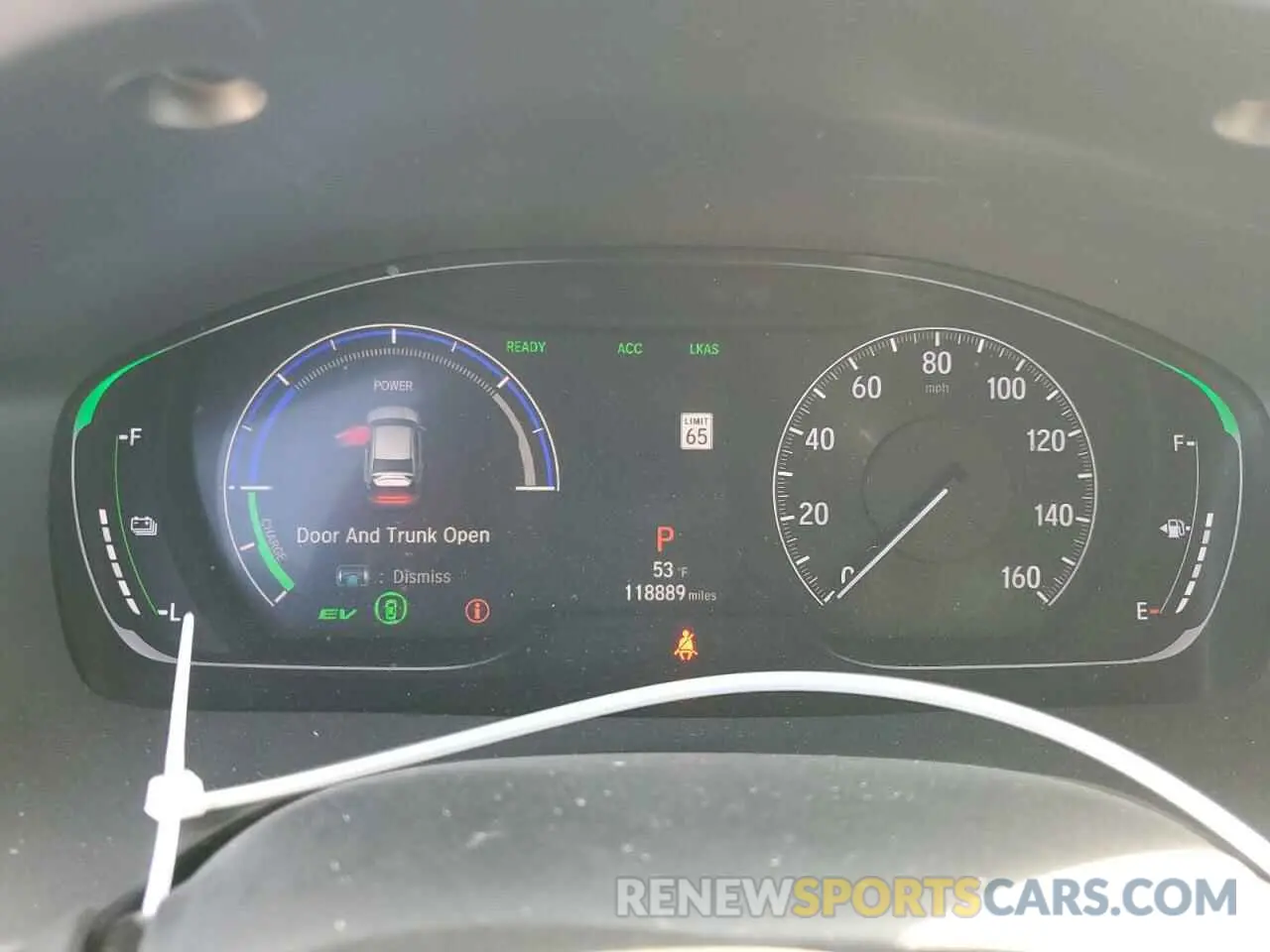 9 fotografías del automóvil dañado 19XZE4F96KE005669 HONDA INSIGHT 2019