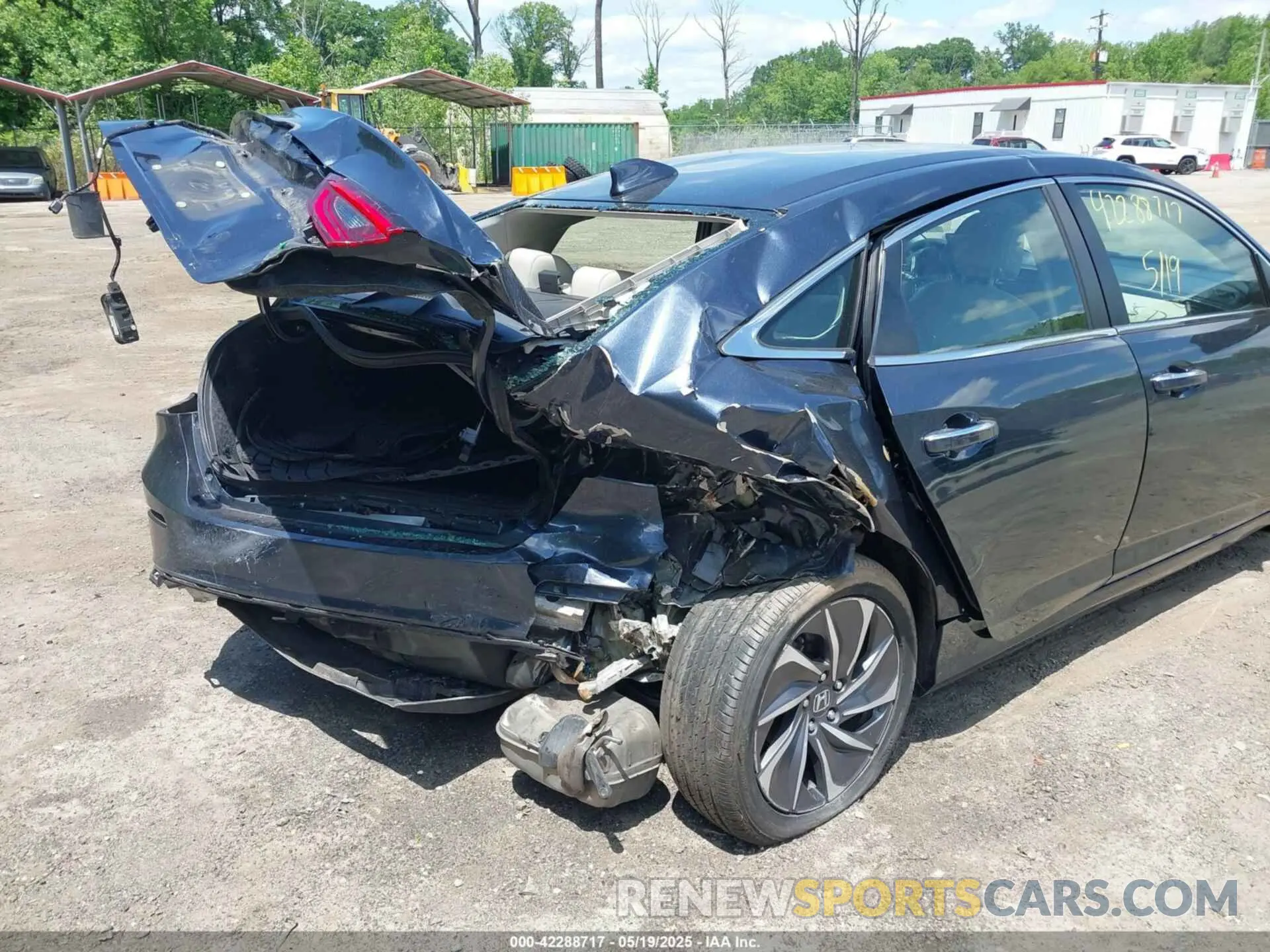 6 fotografías del automóvil dañado 19XZE4F97KE002473 HONDA INSIGHT 2019