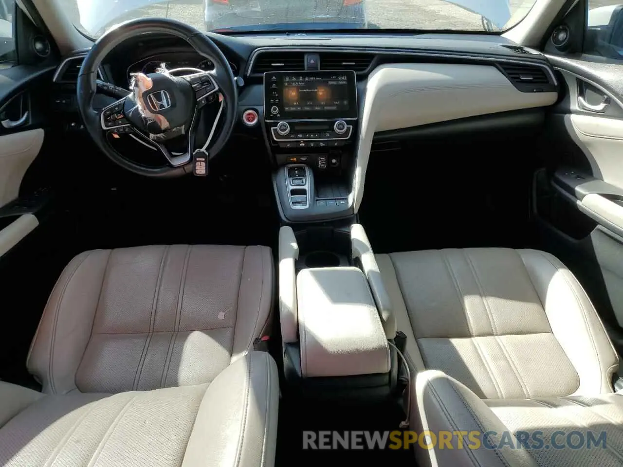 8 fotografías del automóvil dañado 19XZE4F97KE007768 HONDA INSIGHT 2019