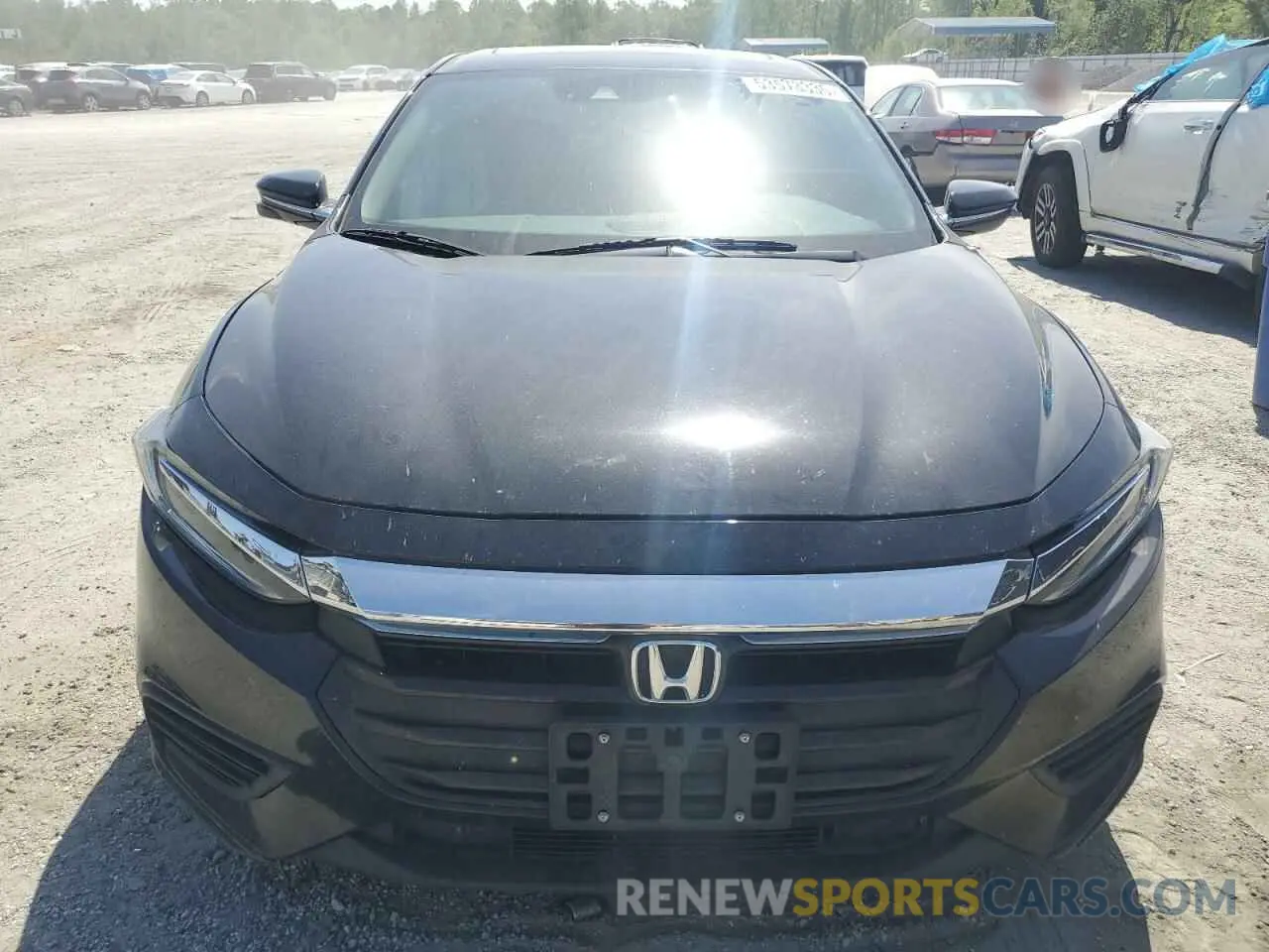 5 fotografías del automóvil dañado 19XZE4F97KE019841 HONDA INSIGHT 2019