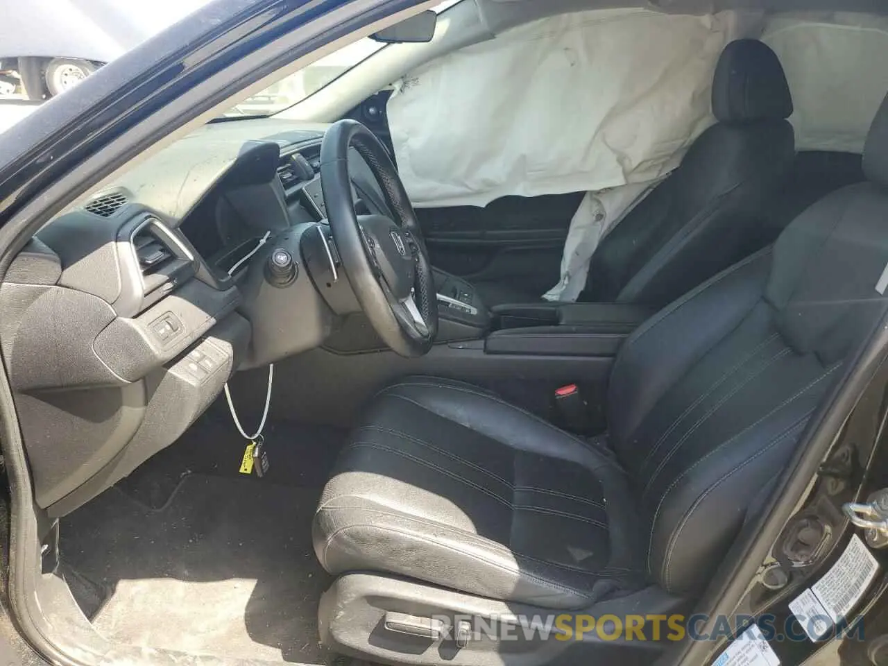 7 fotografías del automóvil dañado 19XZE4F97KE019841 HONDA INSIGHT 2019