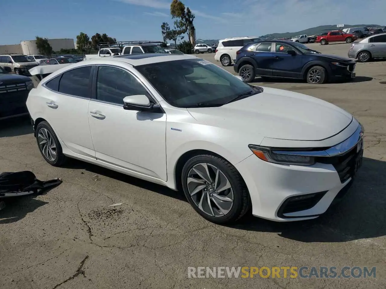 4 fotografías del automóvil dañado 19XZE4F97KE020228 HONDA INSIGHT 2019