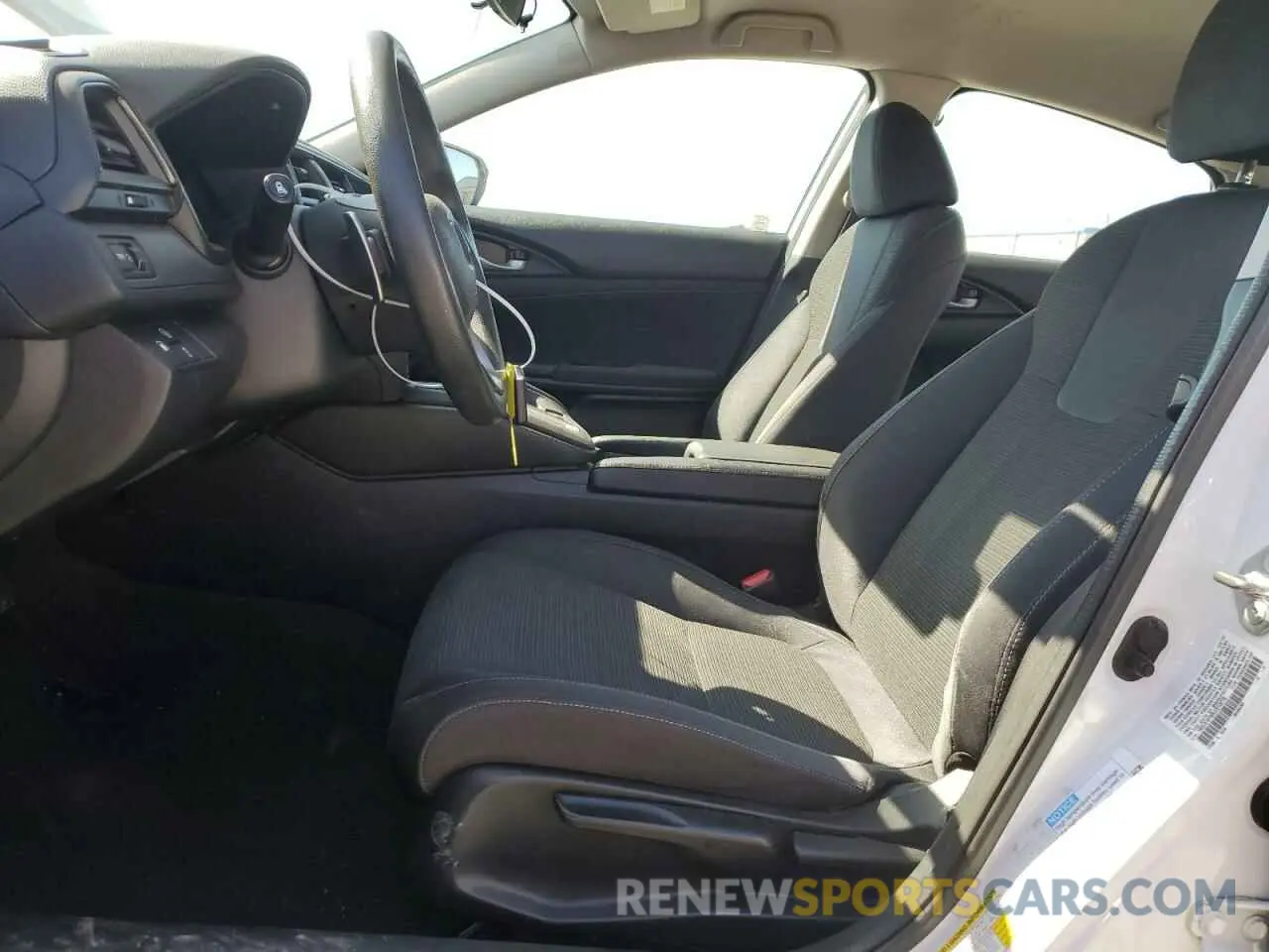 7 fotografías del automóvil dañado 19XZE4F50LE013278 HONDA INSIGHT 2020