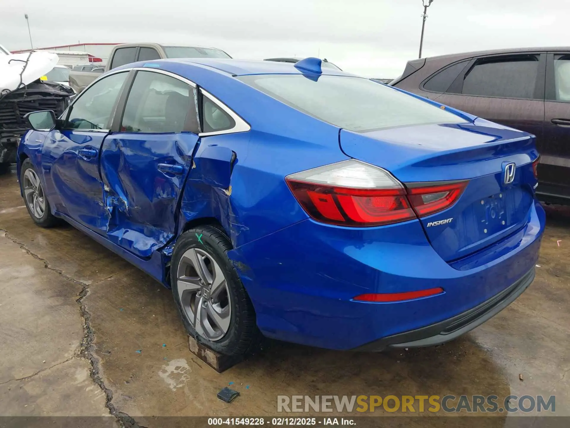 3 fotografías del automóvil dañado 19XZE4F55LE009856 HONDA INSIGHT 2020