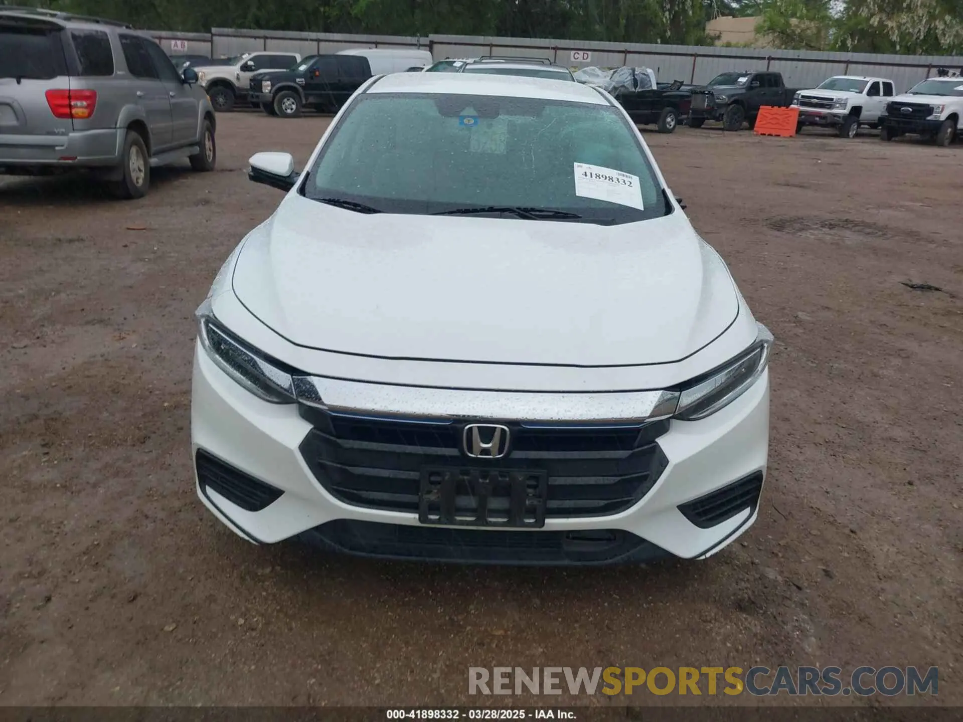 12 fotografías del automóvil dañado 19XZE4F57LE005906 HONDA INSIGHT 2020