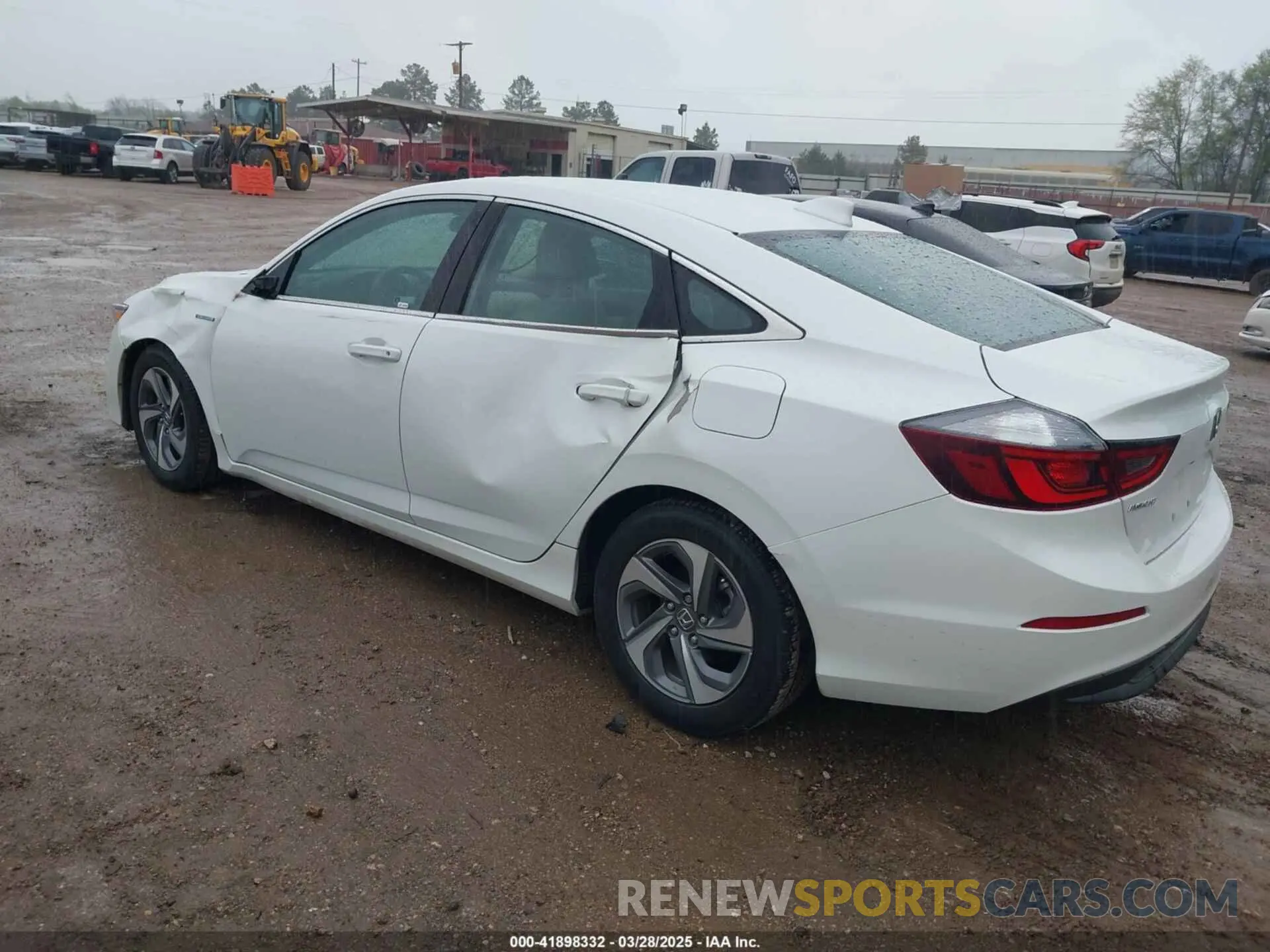 3 fotografías del automóvil dañado 19XZE4F57LE005906 HONDA INSIGHT 2020