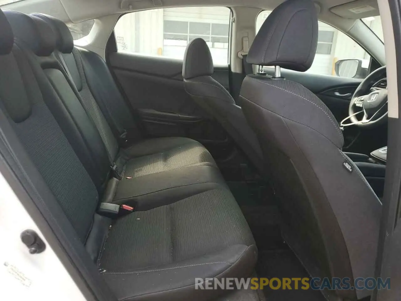 10 fotografías del automóvil dañado 19XZE4F59LE003946 HONDA INSIGHT 2020