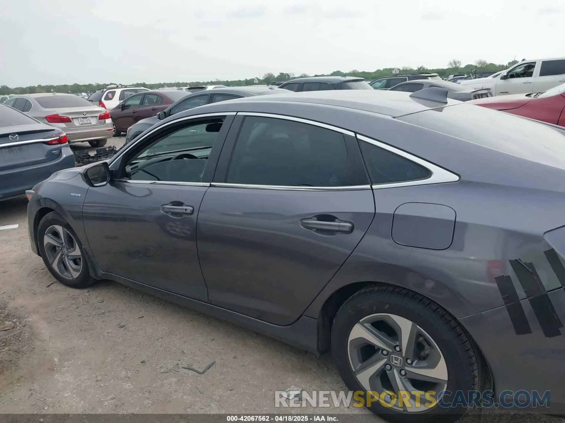 14 fotografías del automóvil dañado 19XZE4F5XLE014194 HONDA INSIGHT 2020