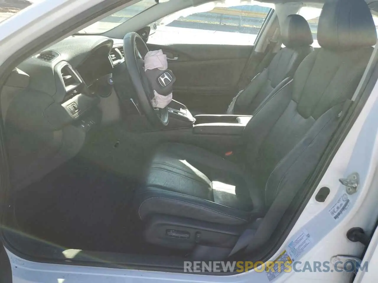 7 fotografías del automóvil dañado 19XZE4F77LE400170 HONDA INSIGHT 2020
