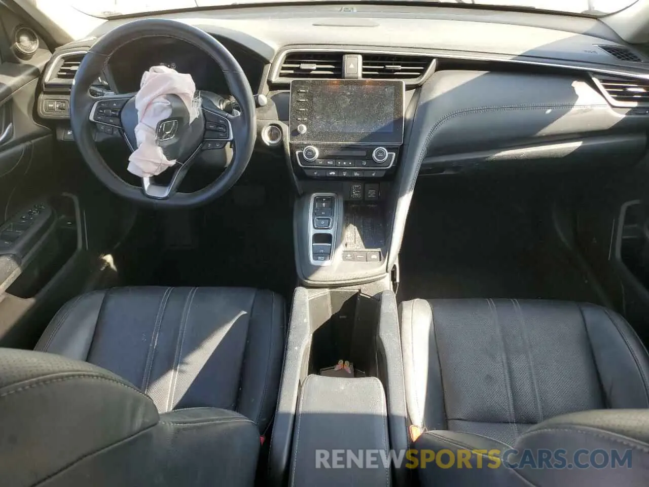 8 fotografías del automóvil dañado 19XZE4F77LE400170 HONDA INSIGHT 2020